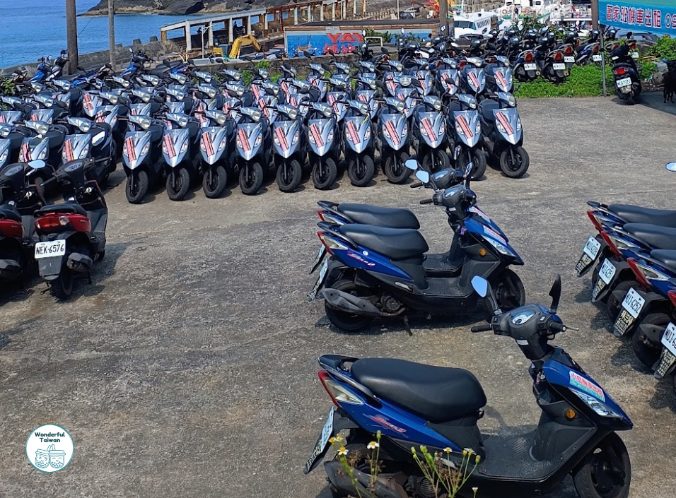 robog&oacute; k&ouml;lcs&ouml;nző